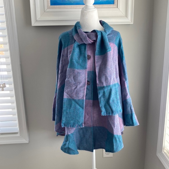 triona design Sweaters - Triona Design Trisha Buffalo Plaid Cape with Scarf